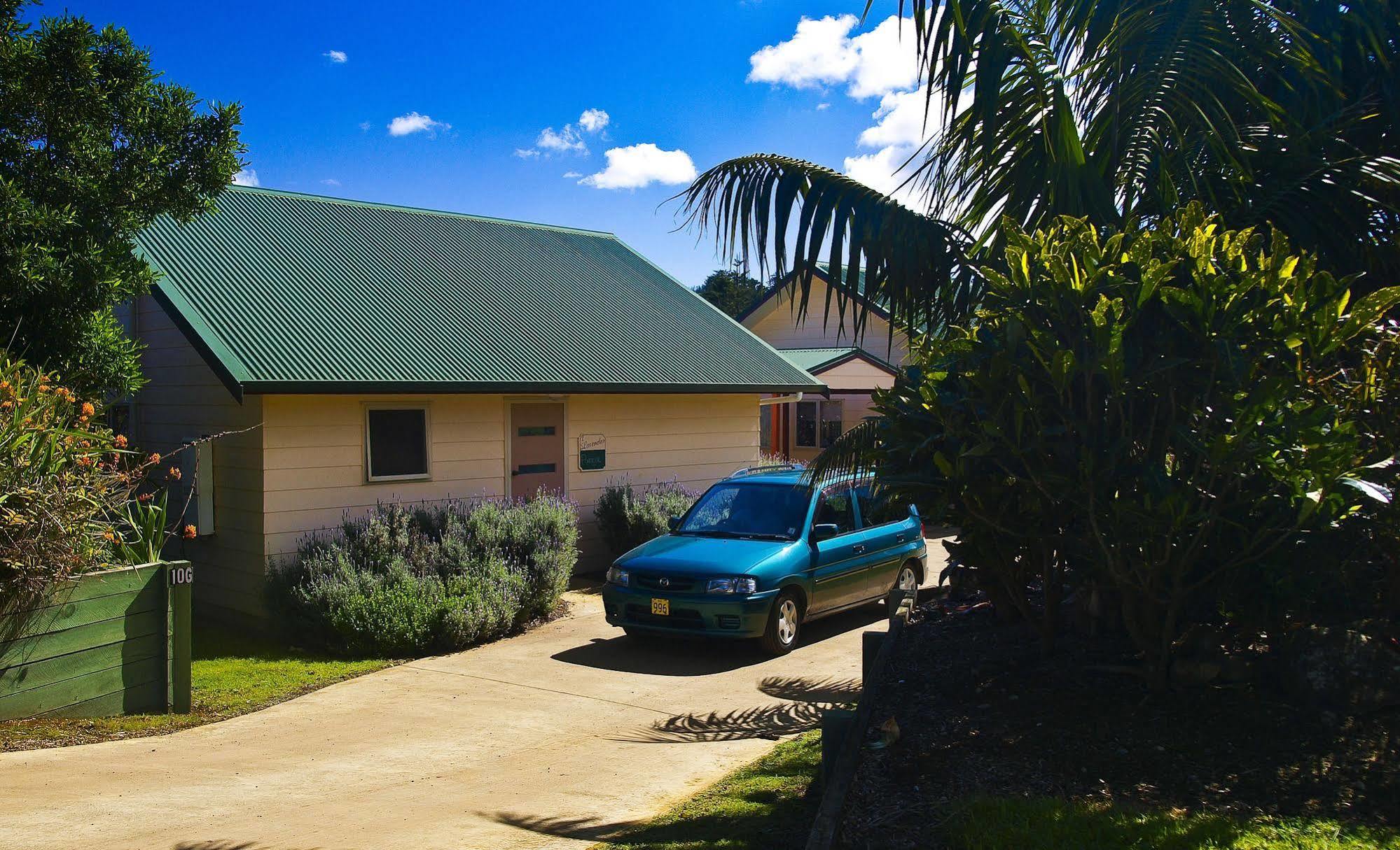 Poinciana Cottages Burnt Pine Buitenkant foto